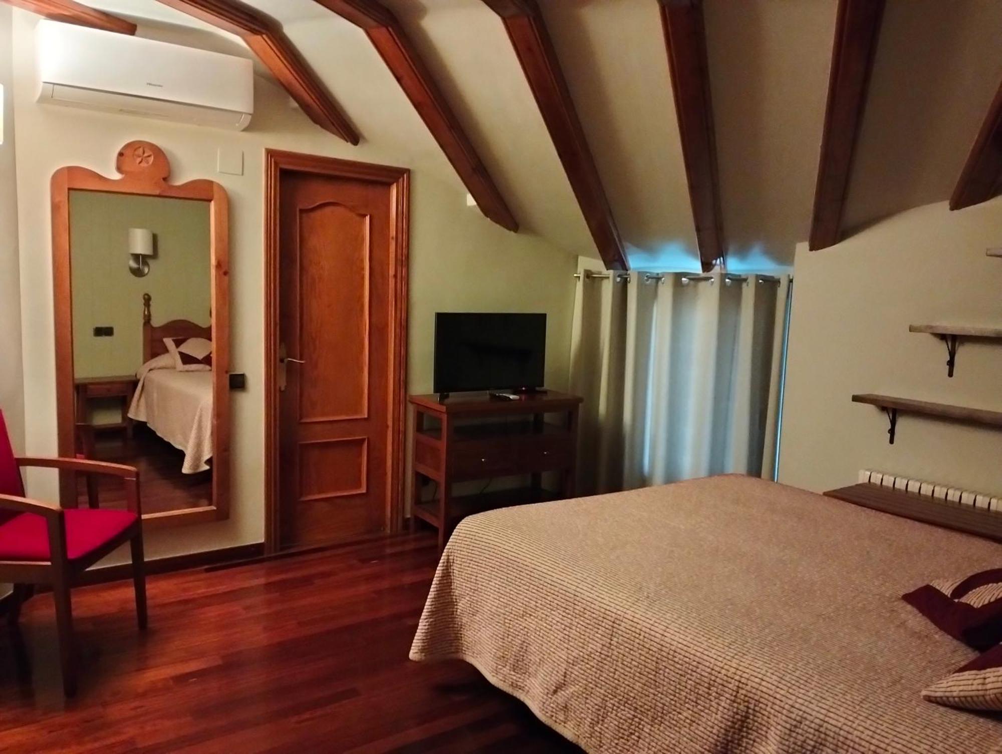 Hotel Aragueells Benasque Eksteriør billede