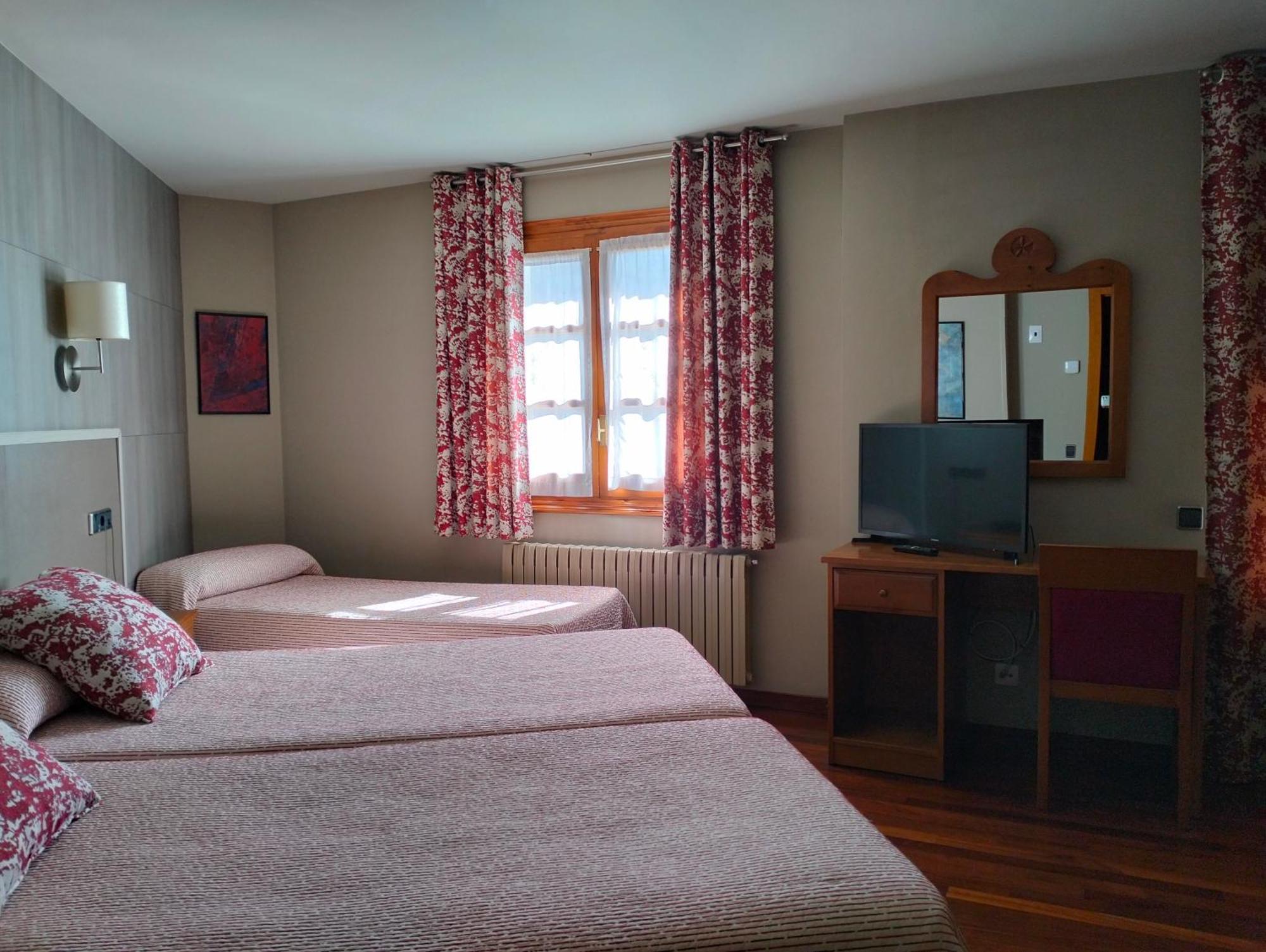 Hotel Aragueells Benasque Eksteriør billede