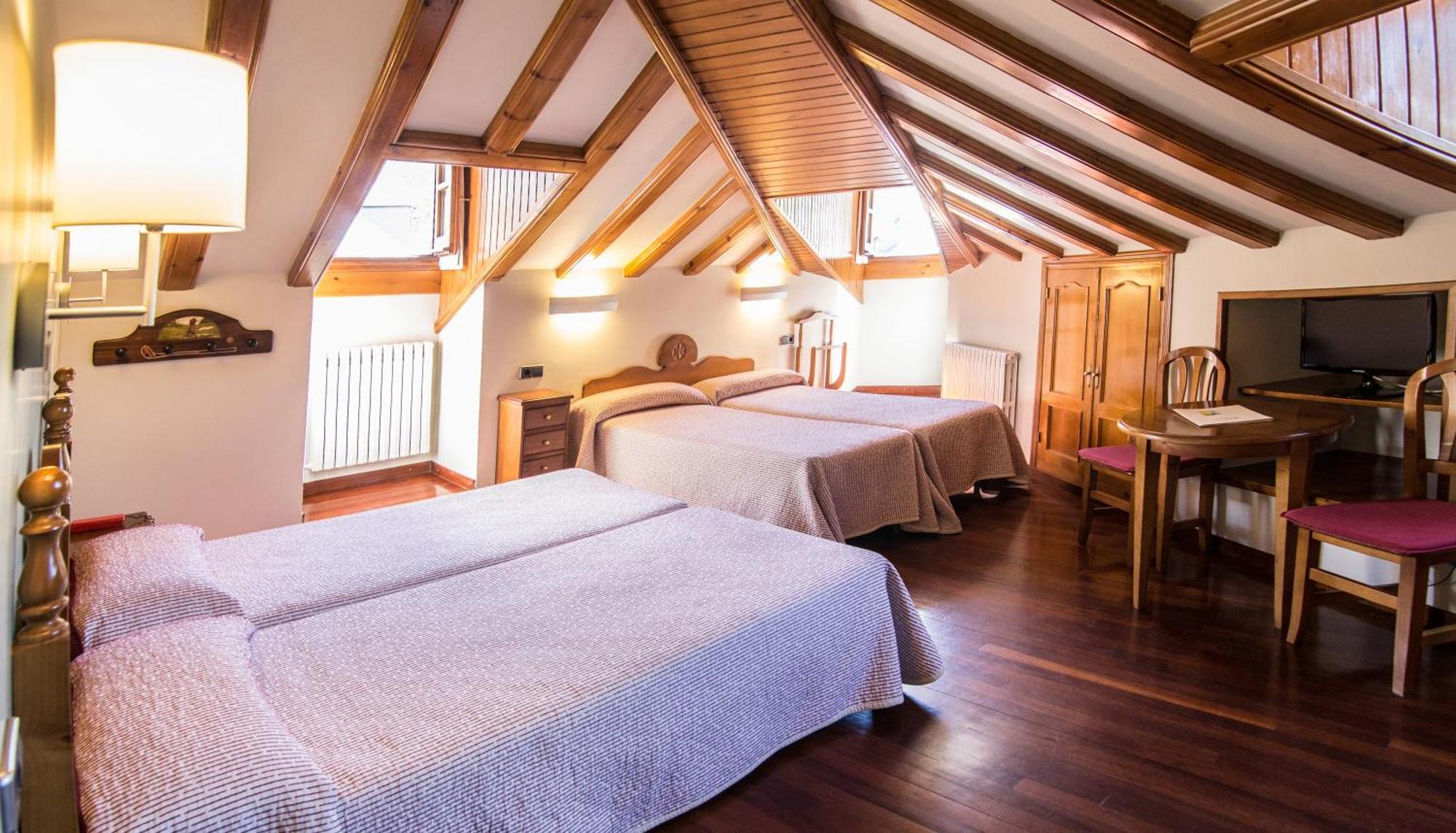 Hotel Aragueells Benasque Eksteriør billede
