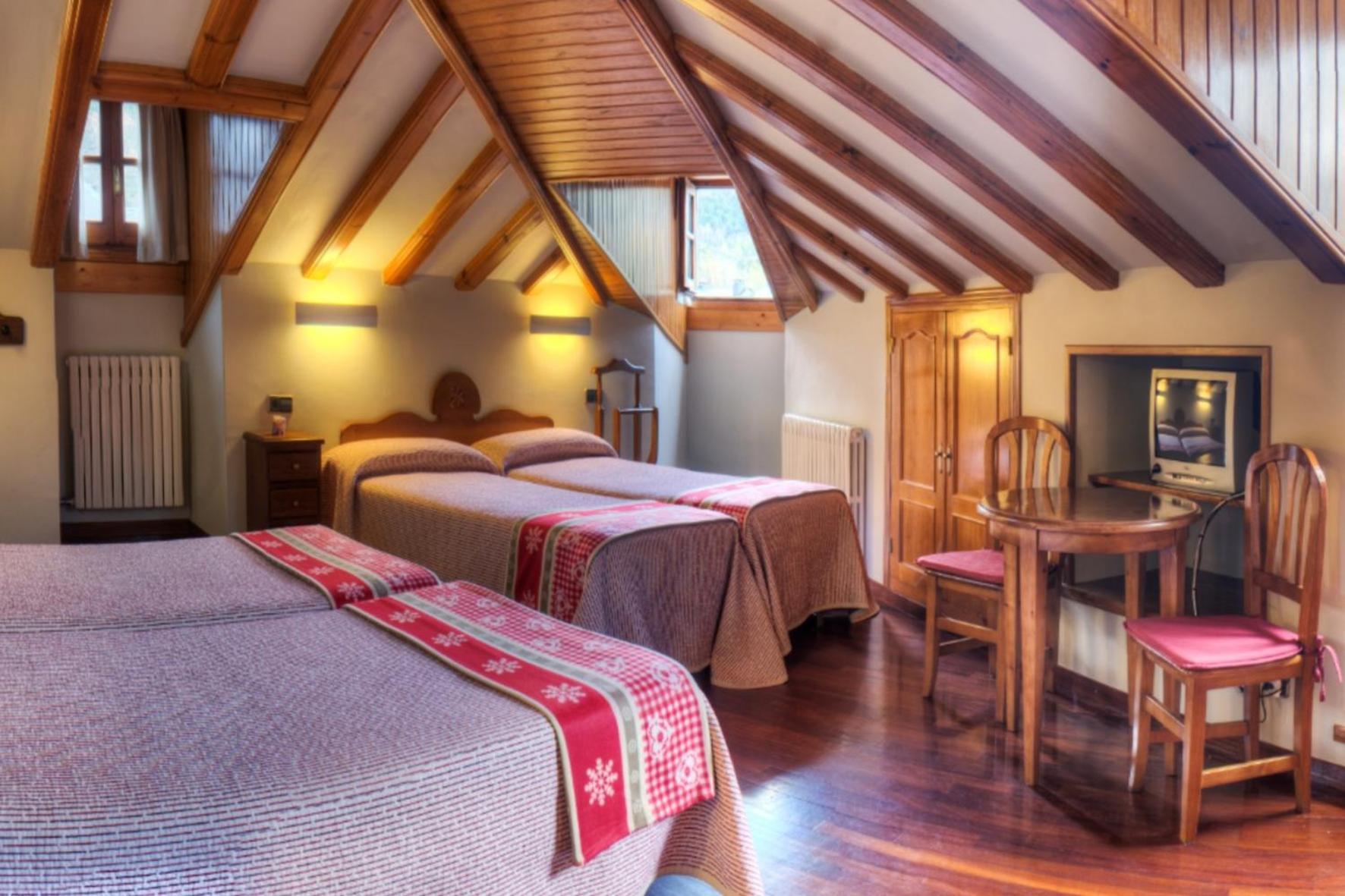 Hotel Aragueells Benasque Eksteriør billede