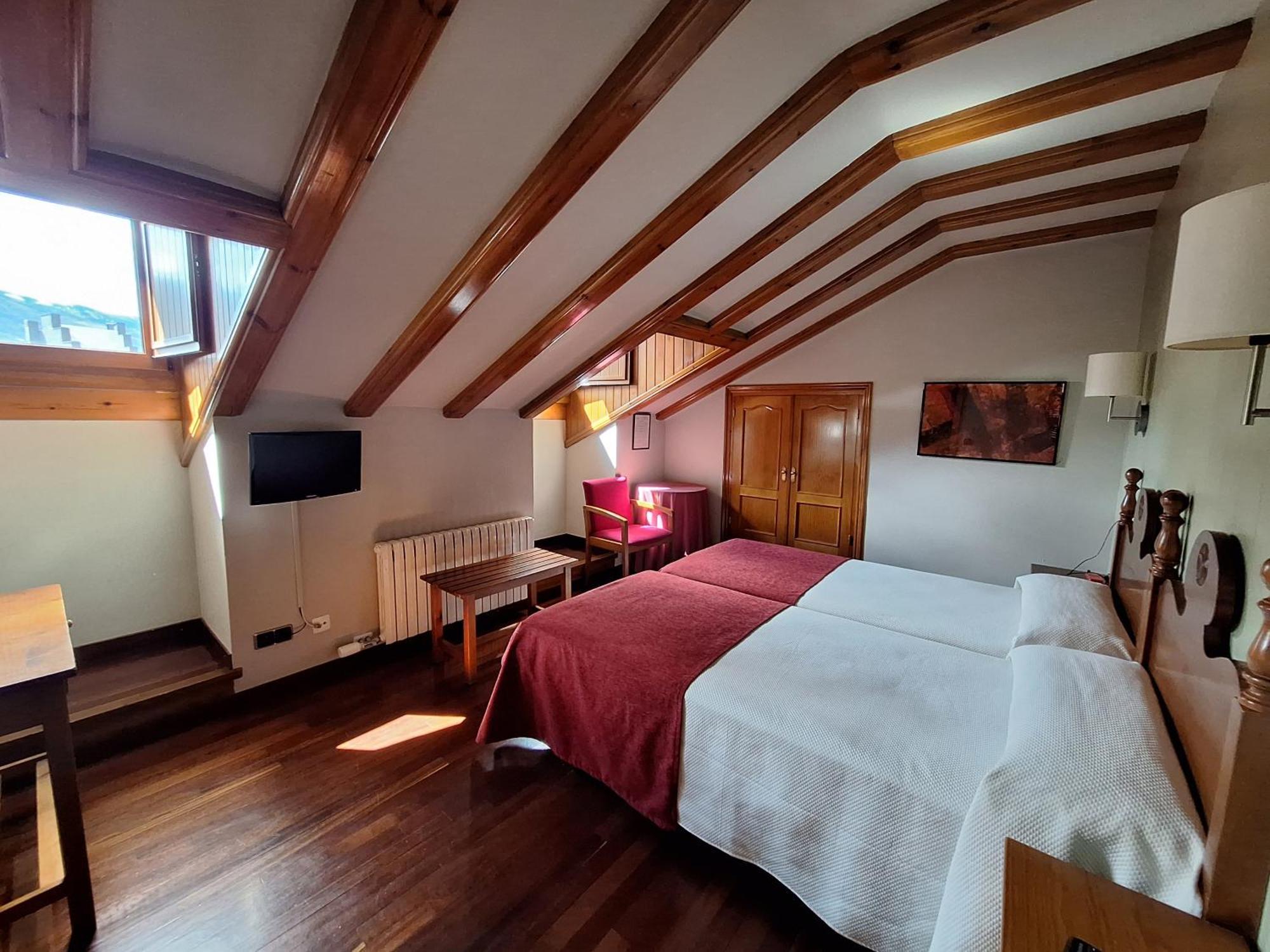 Hotel Aragueells Benasque Eksteriør billede