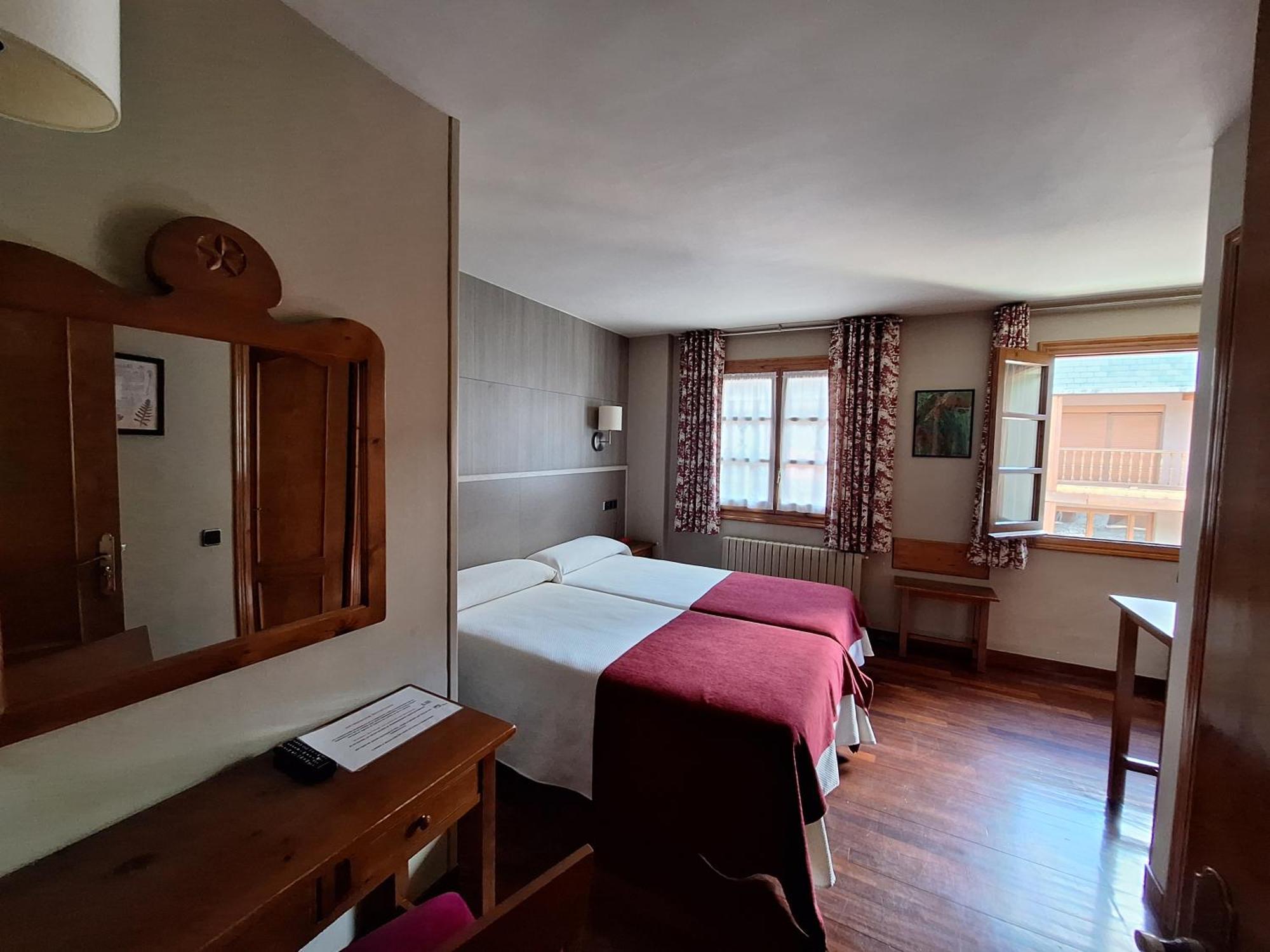 Hotel Aragueells Benasque Eksteriør billede