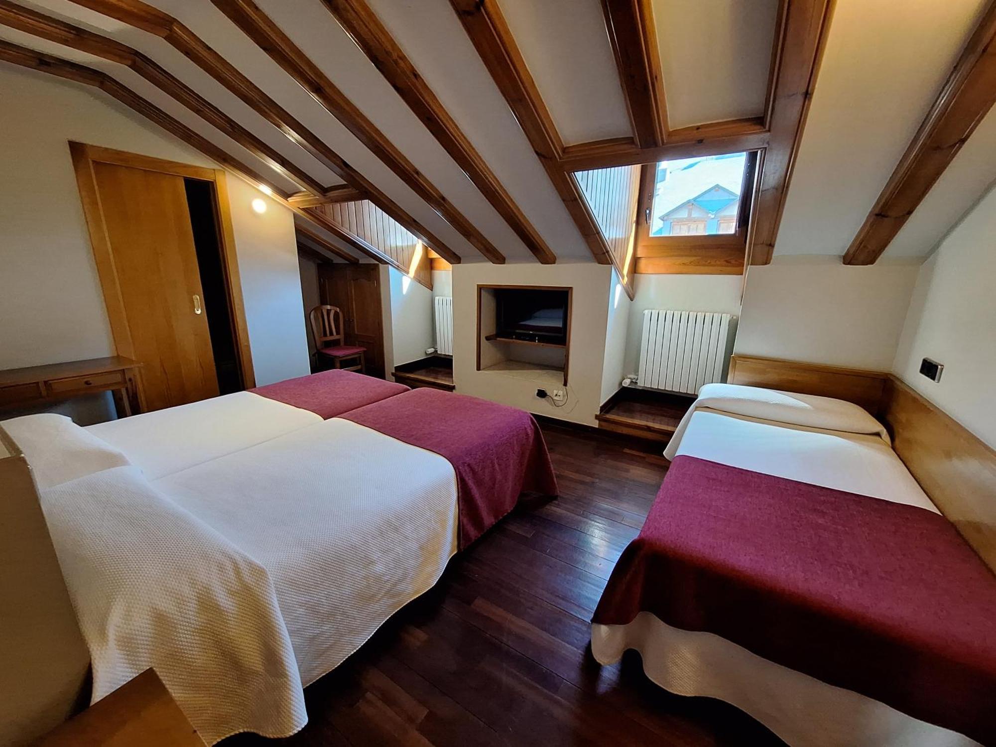 Hotel Aragueells Benasque Eksteriør billede
