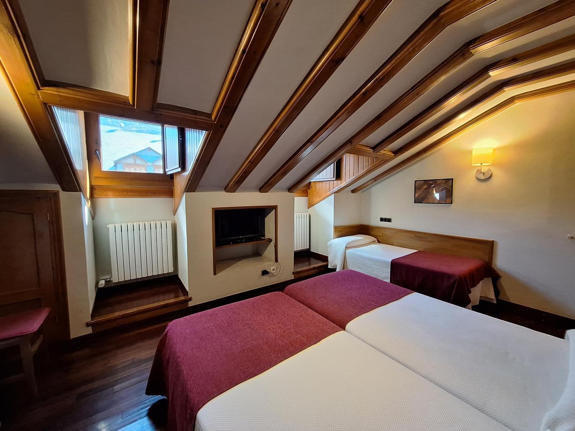 Hotel Aragueells Benasque Eksteriør billede